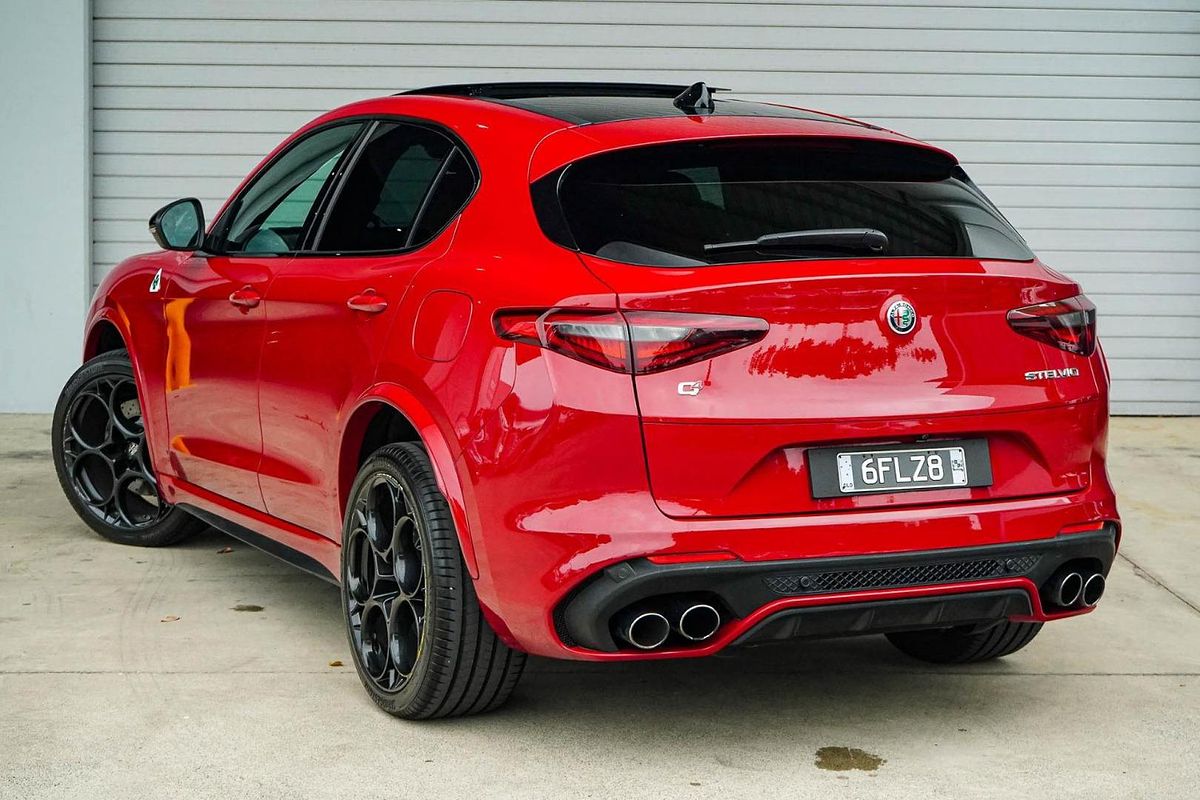 2022 Alfa Romeo Stelvio Quadrifoglio Series 3