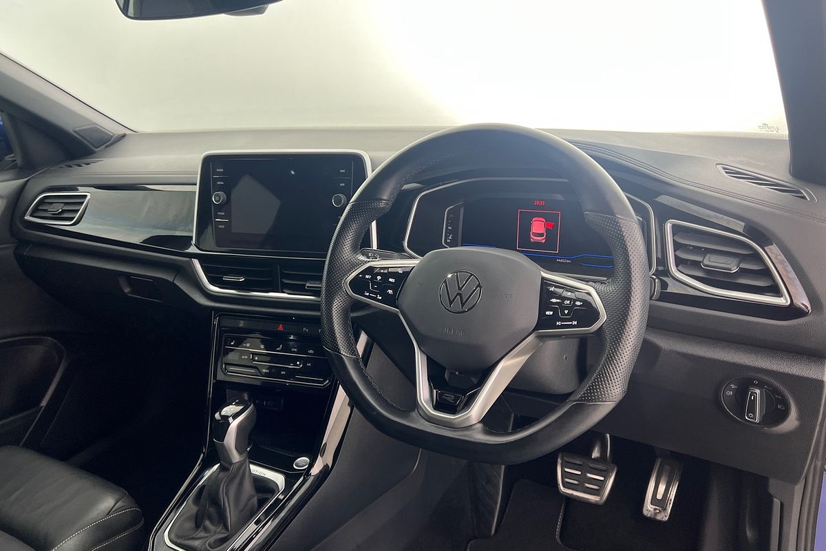 2022 Volkswagen T-Roc 140TSI R-Line D11