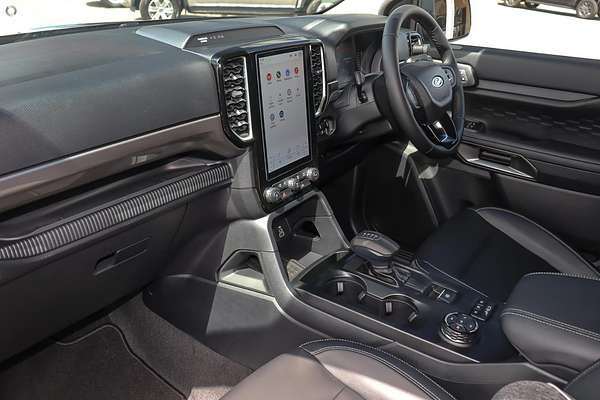 2025 Ford Ranger Sport 4X4 3.0L thumb-3