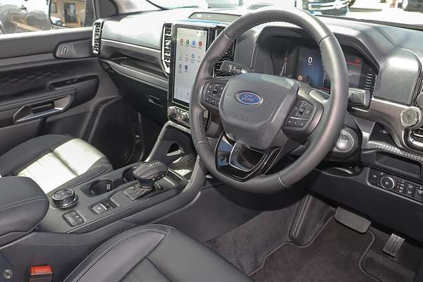 2025 Ford Ranger Sport 4X4 3.0L thumb-4