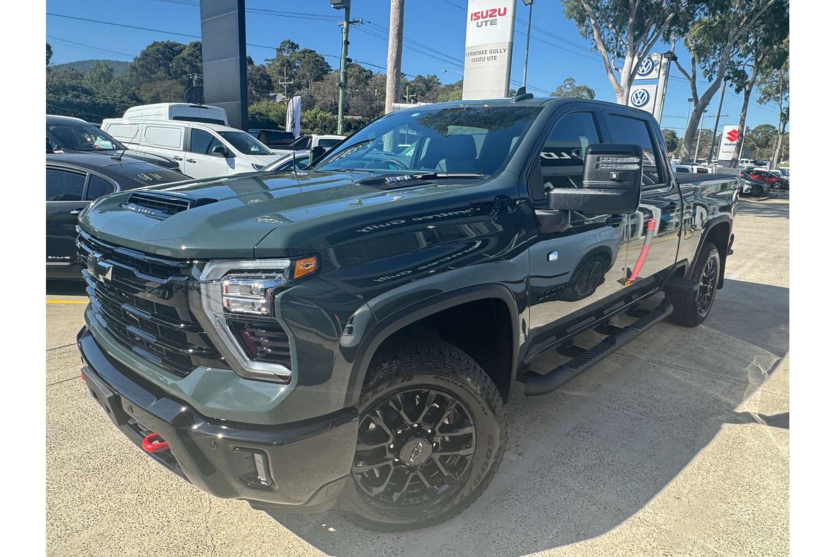 2025 Chevrolet Silverado HD LTZ Premium W/Tech Pack T1 4X4