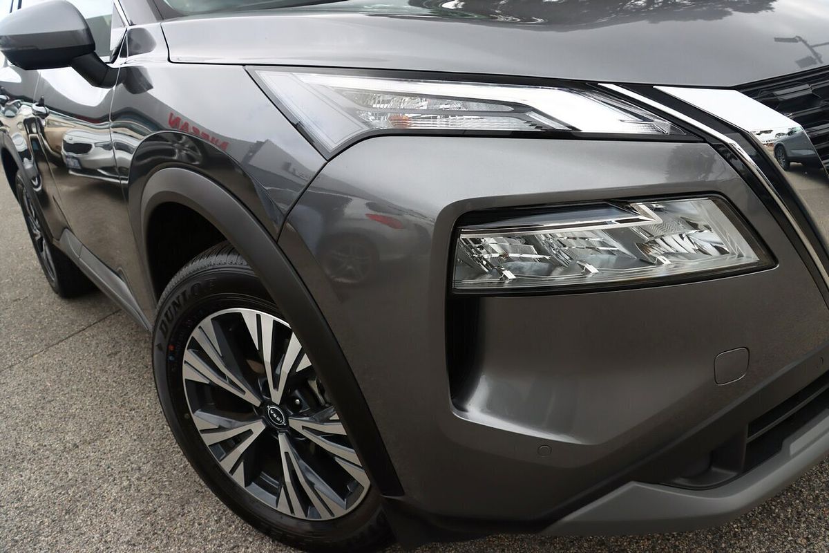 2026 Nissan X-TRAIL ST-L T33