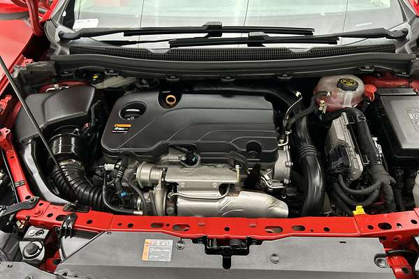 2017 Holden Astra LT BL thumb-10