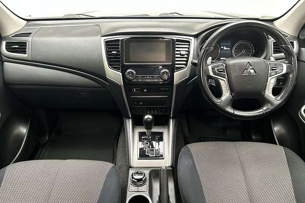 2019 Mitsubishi Triton GLS MR 4X4 thumb-19