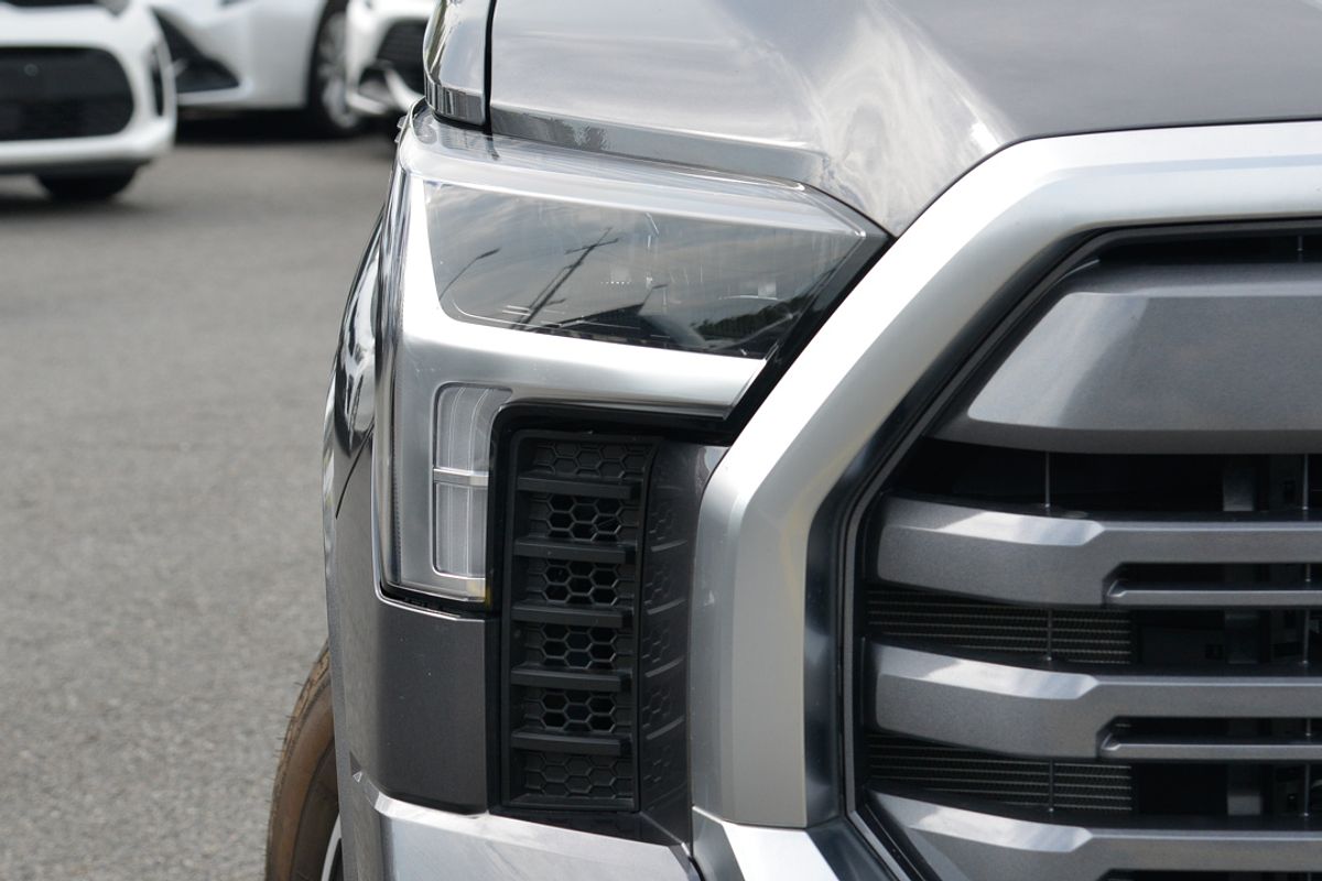 2024 Toyota Tundra Limited VXKH75L 4X4