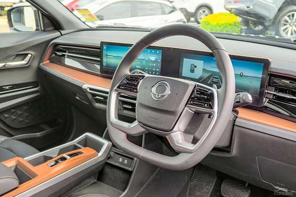 2024 KGM SsangYong Torres Ultimate J116 thumb-20