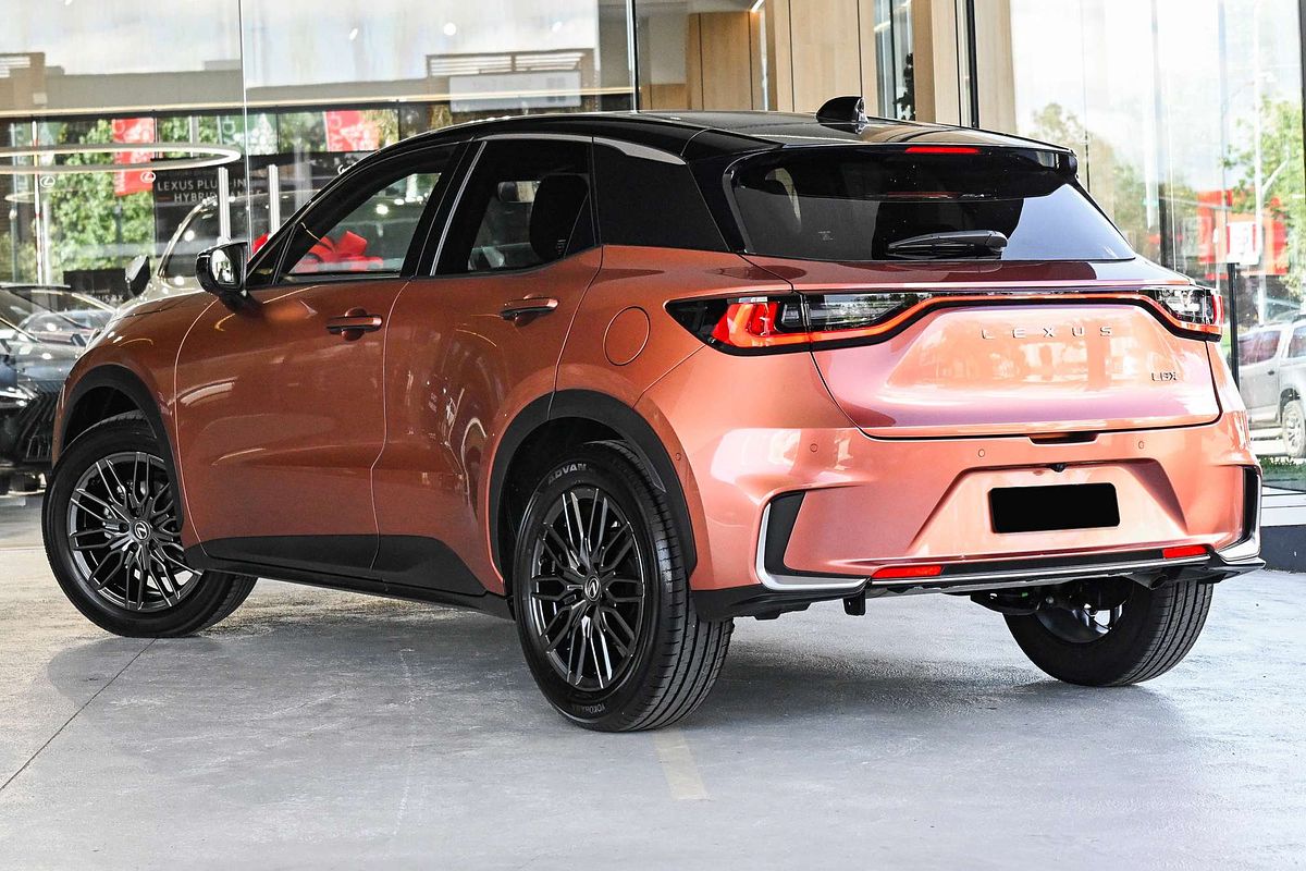 2024 Lexus LBX Sports Luxury MAYH10R