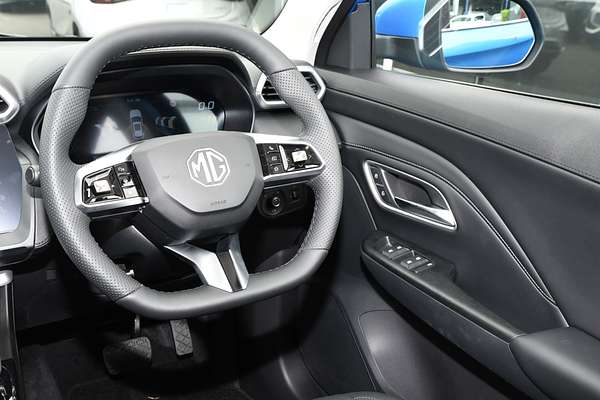 2025 MG ZS Essence Hybrid+ ZS32 thumb-17