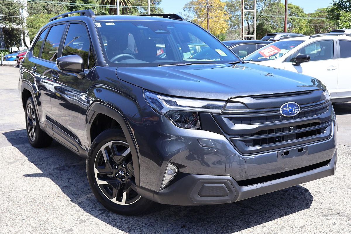 2025 Subaru Forester Premium S6