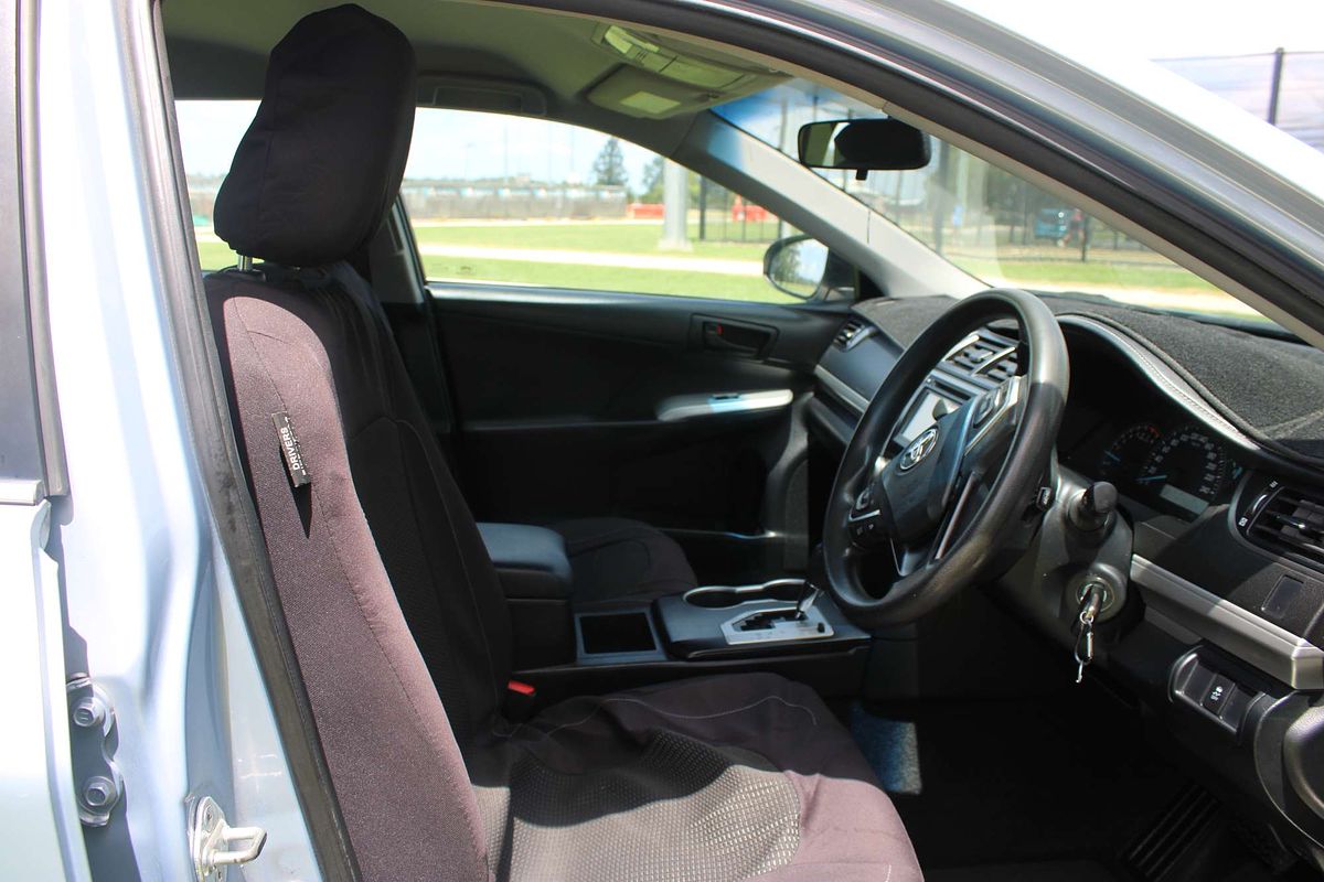 Camry L4 Altise 2.5L Petrol Automatic Sedan 3A15920 001