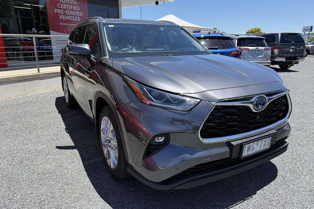 2022 Toyota Kluger Grande AXUH78R