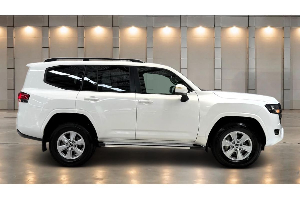 2023 Toyota Landcruiser GXL FJA300R