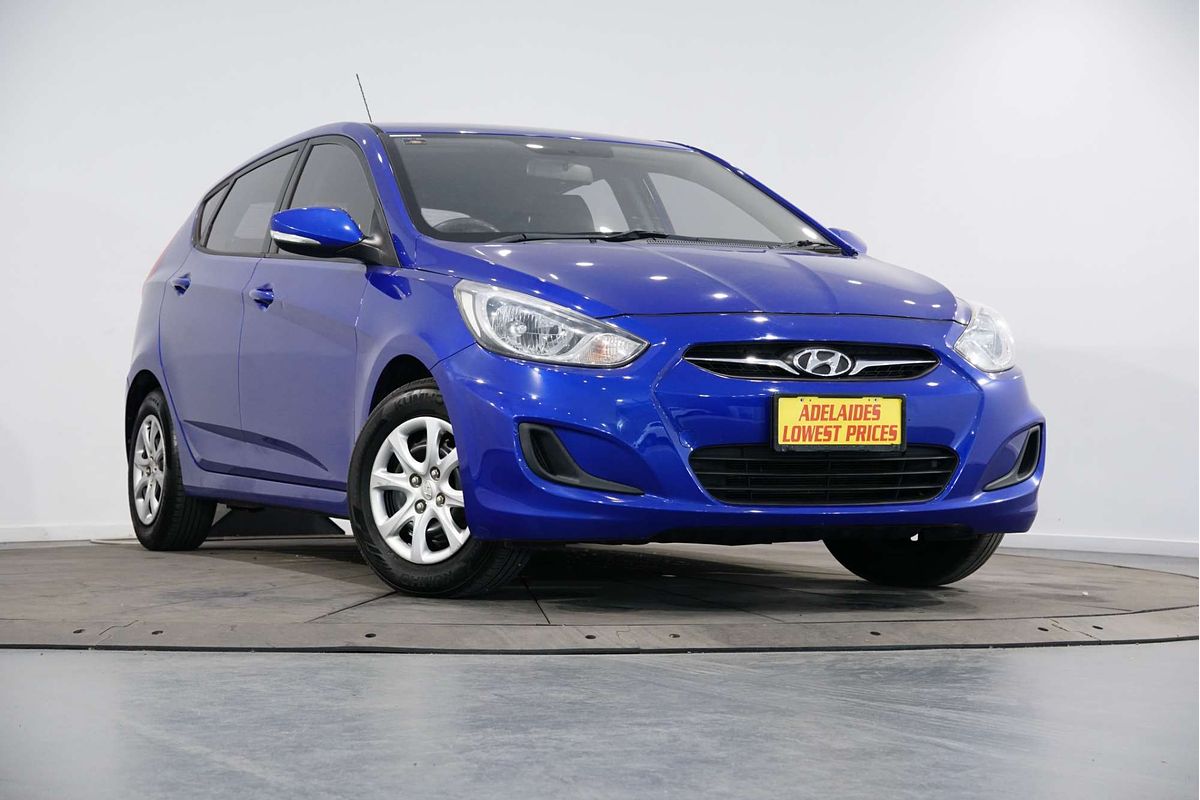 2014 Hyundai Accent Active RB2