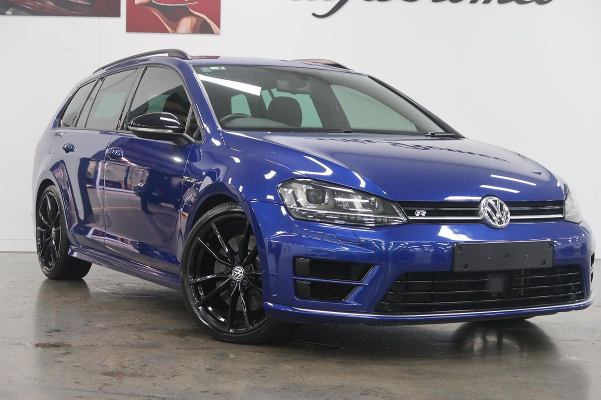 2015 Volkswagen Golf R Wolfsburg Edition 7