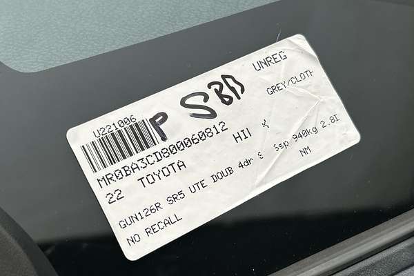 2022 Toyota Hilux SR5 GUN126R 4X4 thumb-23