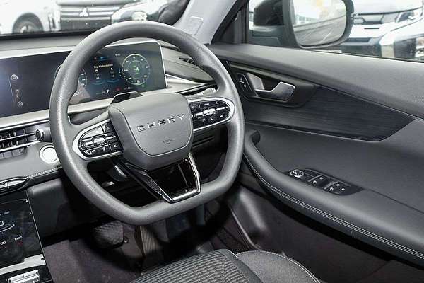 2025 Chery Tiggo 4 Hybrid Urban thumb-17