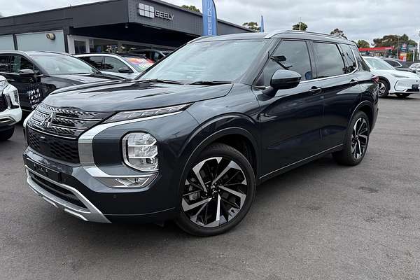 2024 Mitsubishi Outlander Exceed ZM thumb-0