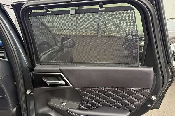 2024 Mitsubishi Outlander Exceed ZM thumb-17