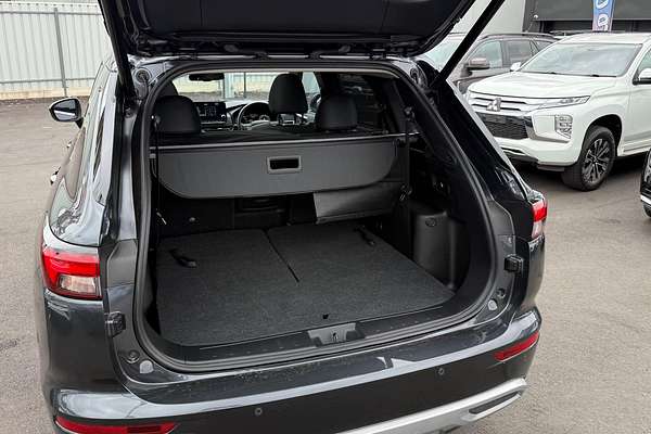 2024 Mitsubishi Outlander Exceed ZM thumb-19