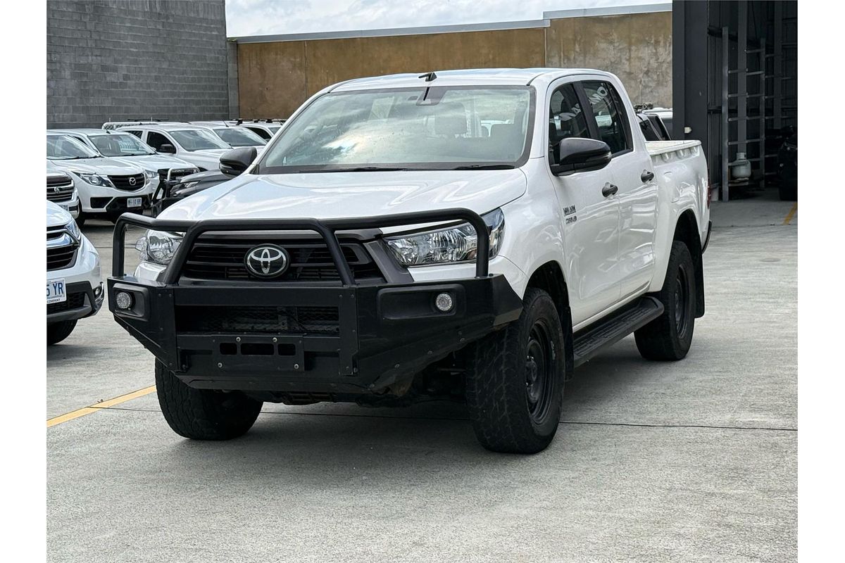 2020 Toyota Hilux SR GUN126R 4X4