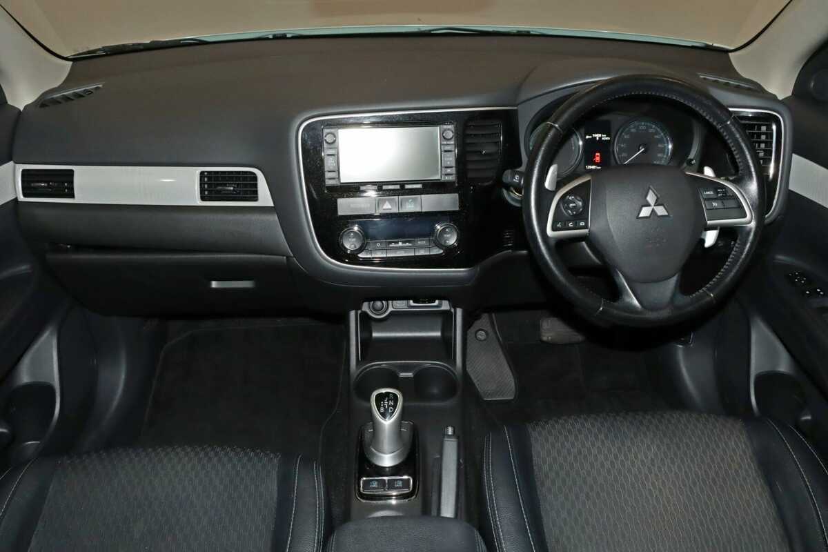 2015 Mitsubishi Outlander PHEV AWD ZJ MY14.5