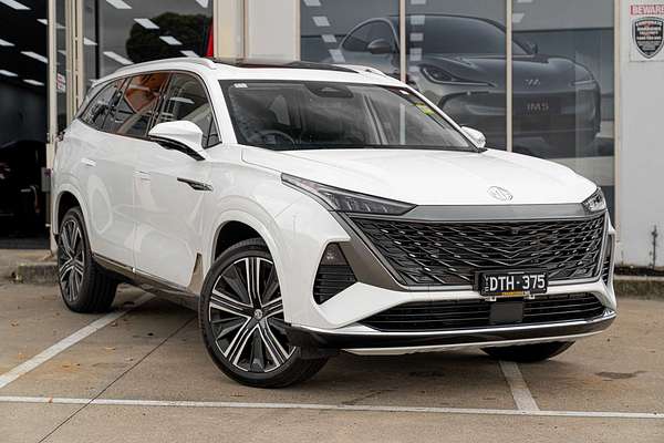 2025 MG QS Essence IS31