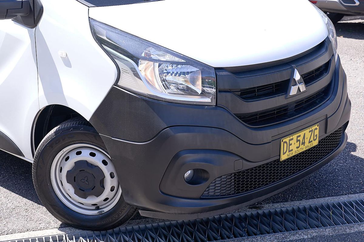 2021 Mitsubishi Express GLX SN SWB