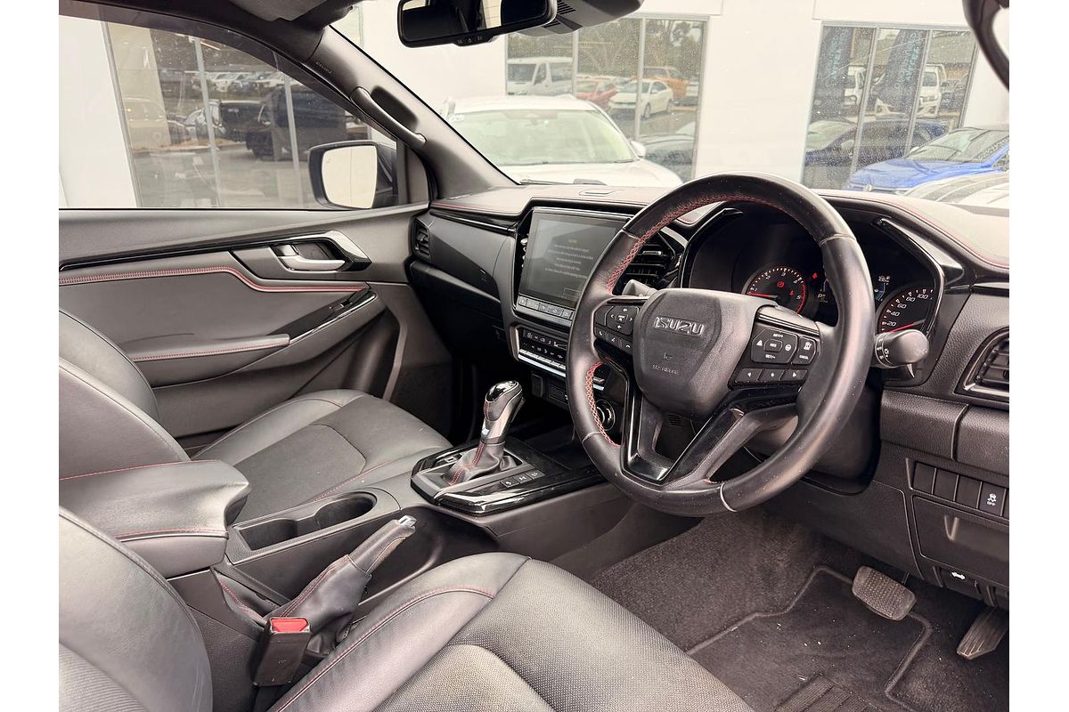 2022 Isuzu D-MAX X-TERRAIN 4X4