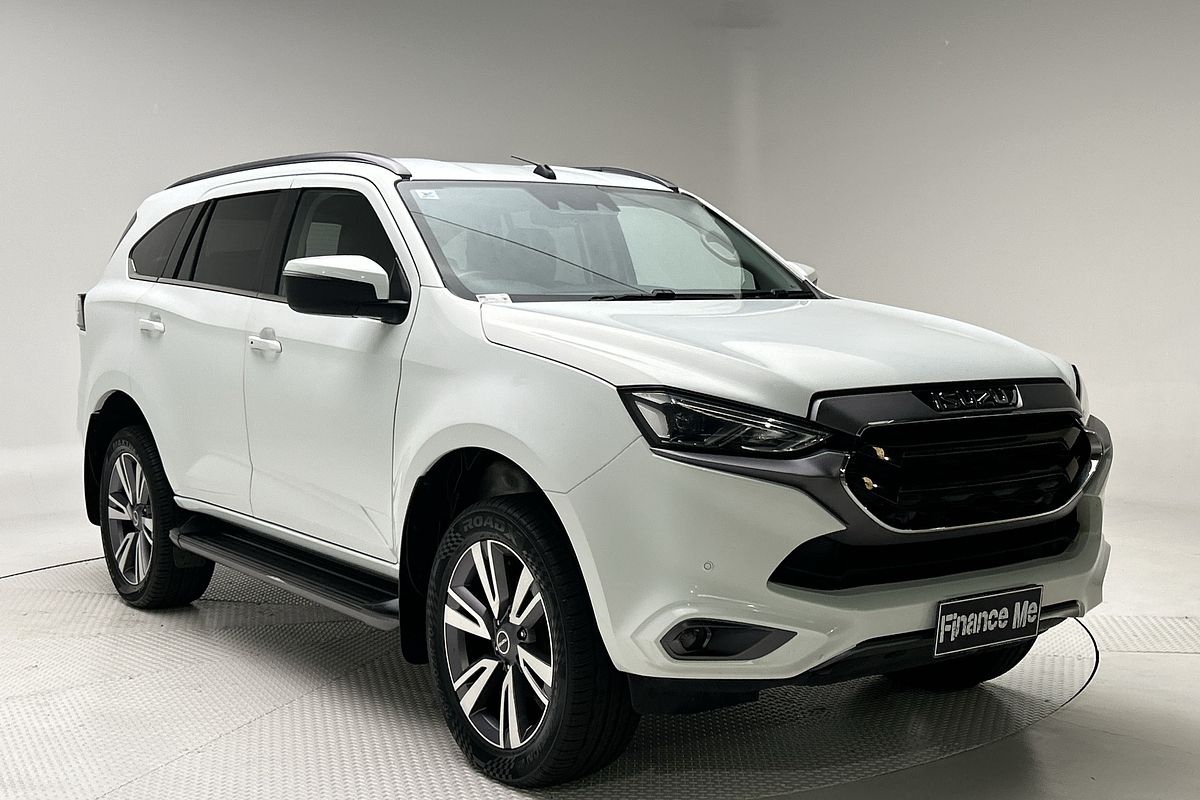 2022 Isuzu MU-X LS-T