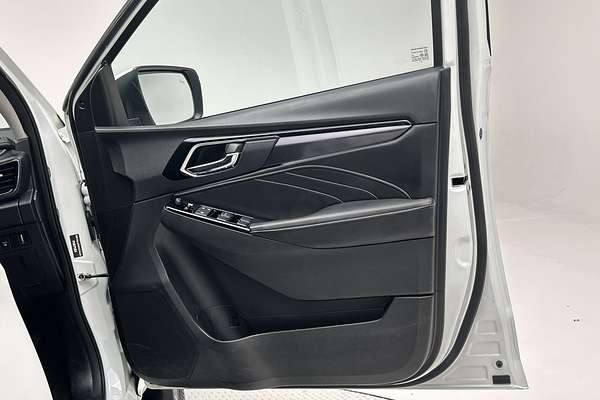 2022 Isuzu MU-X LS-T thumb-18