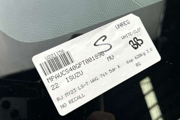 2022 Isuzu MU-X LS-T thumb-23