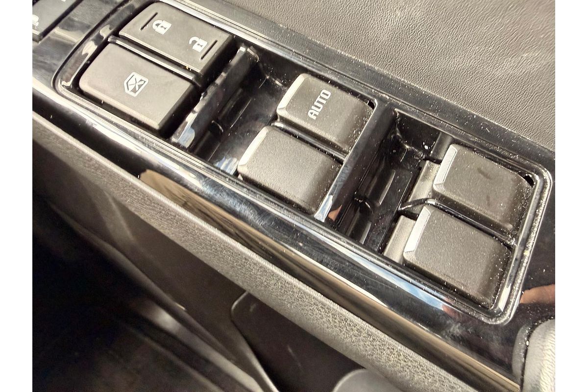 2022 Isuzu D-MAX X-TERRAIN 4X4