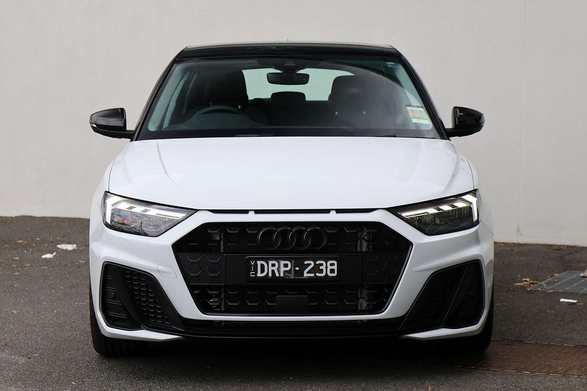 2025 Audi A1 35 TFSI S line edition GB
