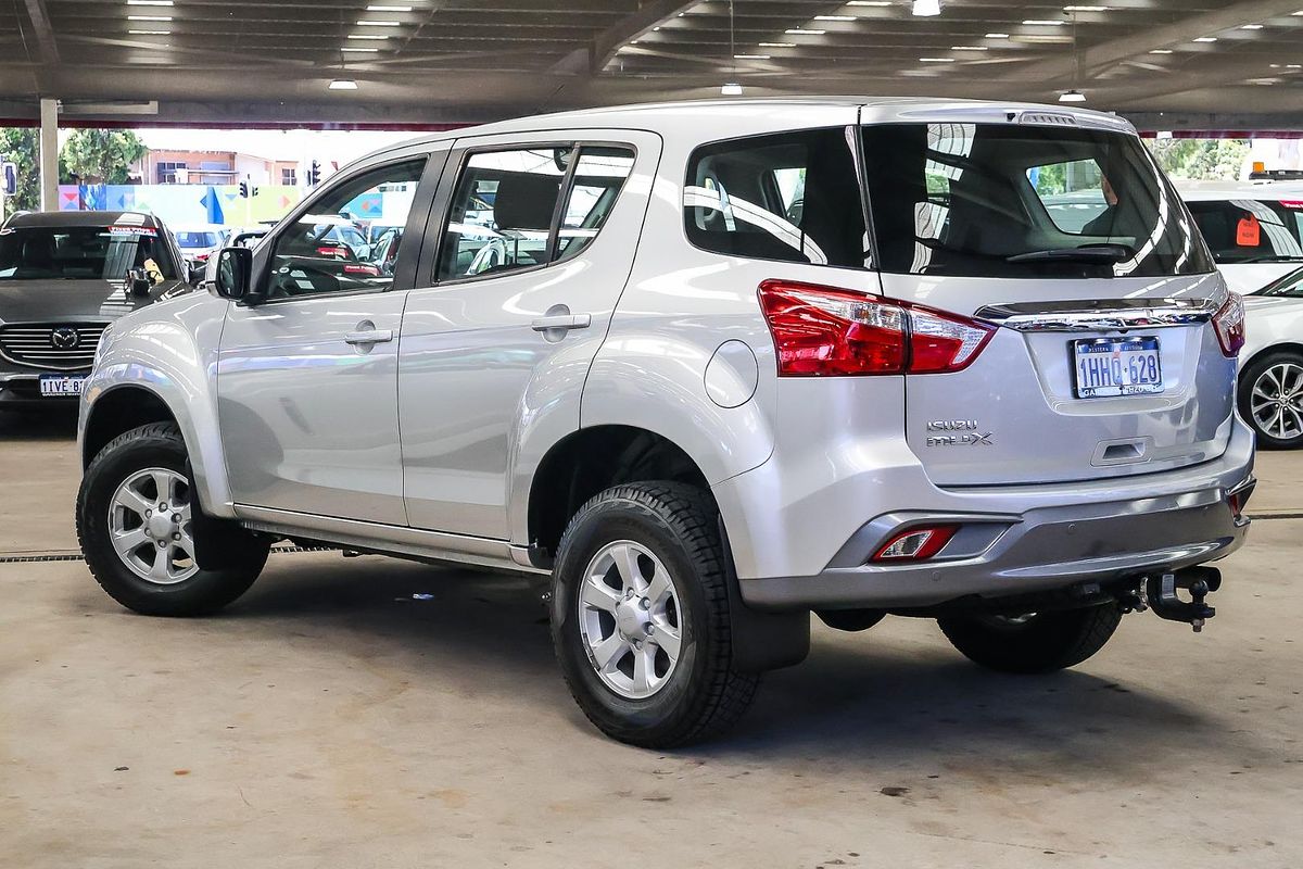 2021 Isuzu MU-X LS-M