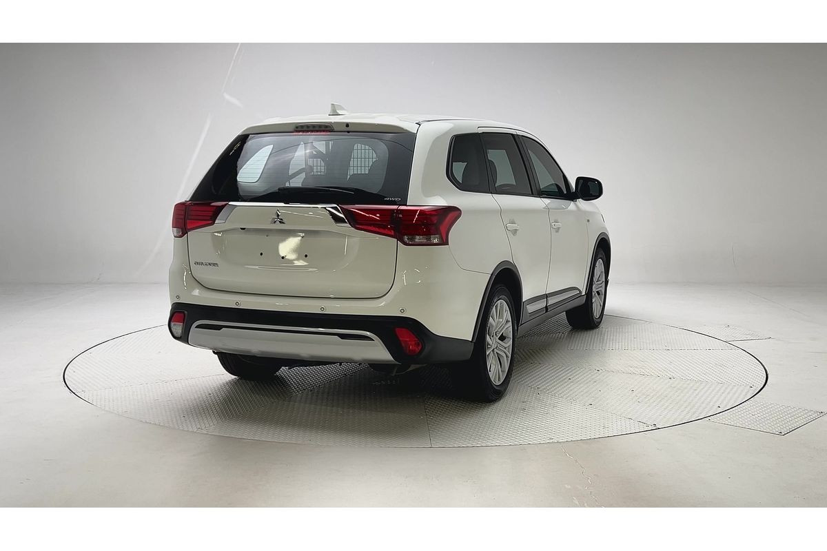 2021 Mitsubishi Outlander ES ZL