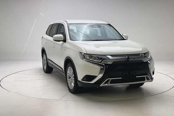 2021 Mitsubishi Outlander ES ZL thumb-4