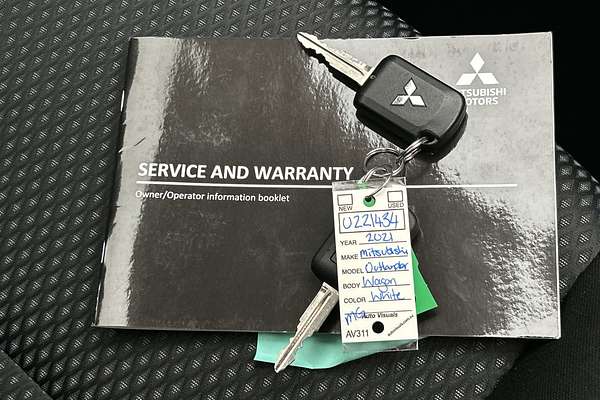 2021 Mitsubishi Outlander ES ZL thumb-22