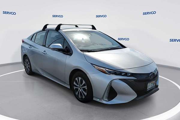 2020 Toyota Prius LE