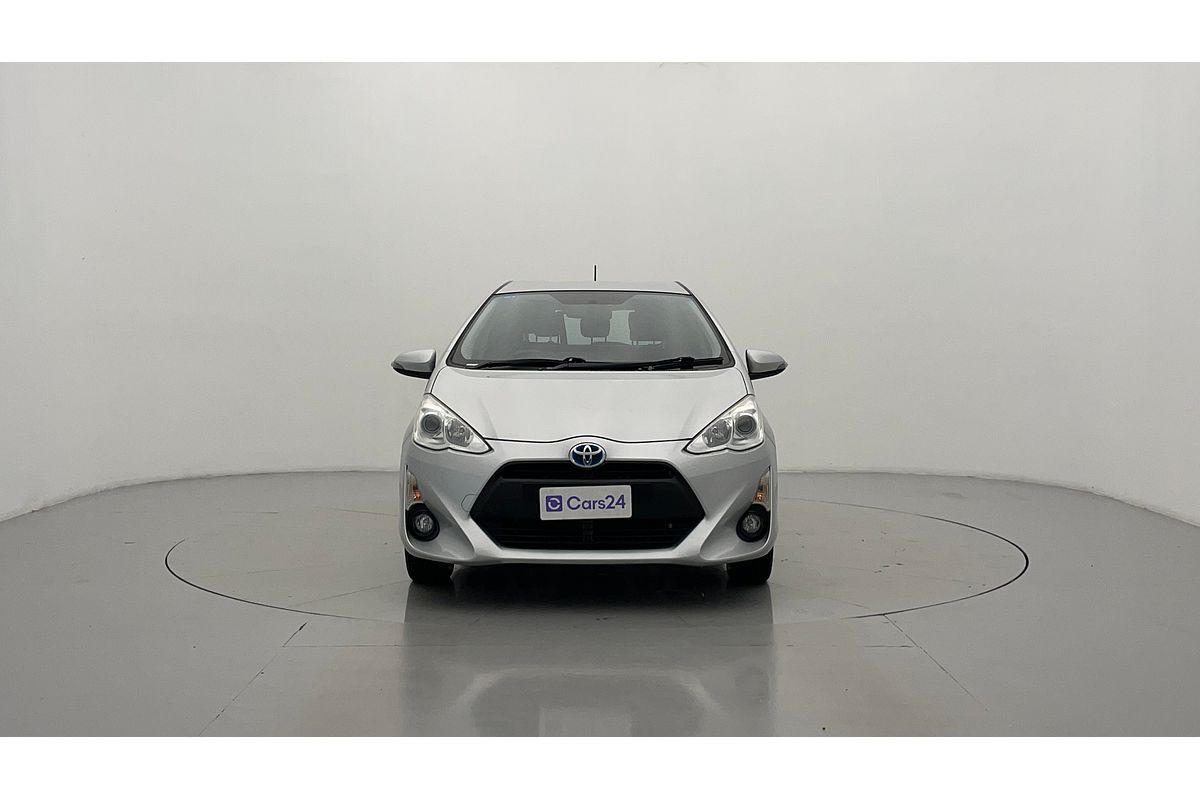 2016 Toyota Prius C NHP10R