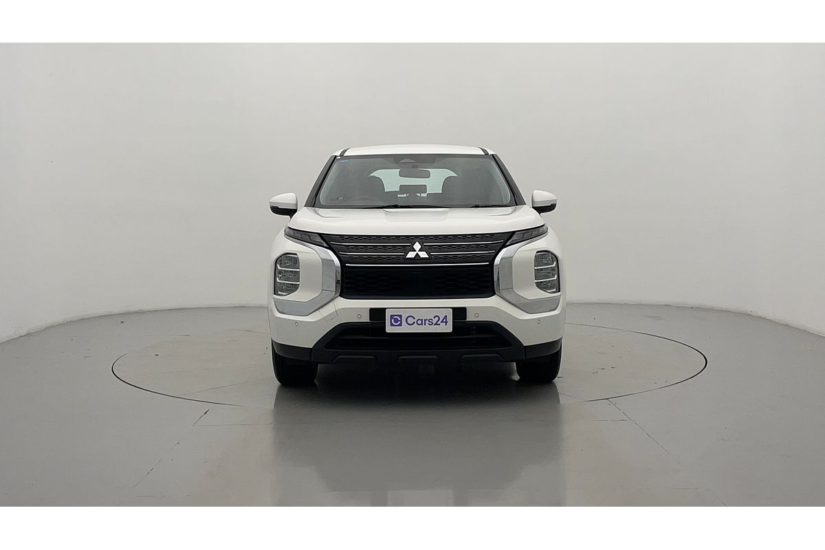 2023 Mitsubishi Outlander ES ZM