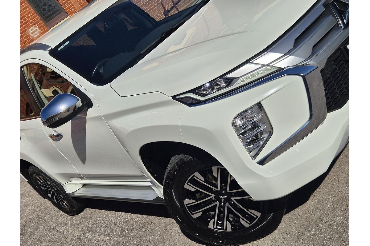 2022 Mitsubishi Pajero Sport GLS QF