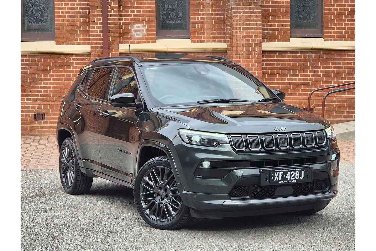 2022 Jeep Compass S-Limited M6