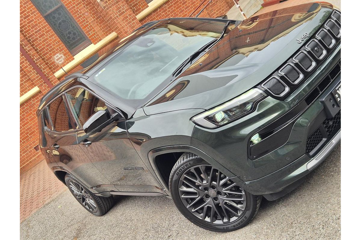 2022 Jeep Compass S-Limited M6