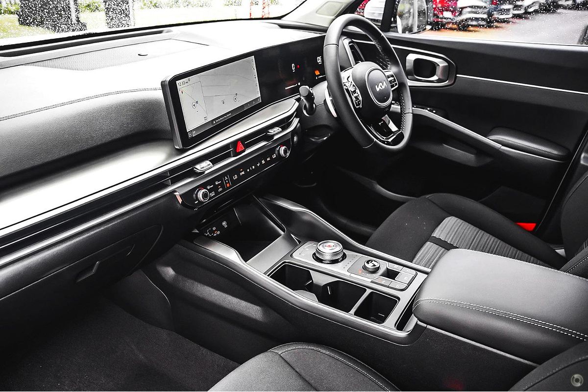 2025 Kia Sorento Sport MQ4 PE