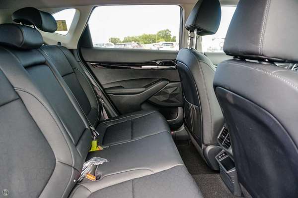 2025 Kia Seltos GT-Line SP2 PE thumb-9