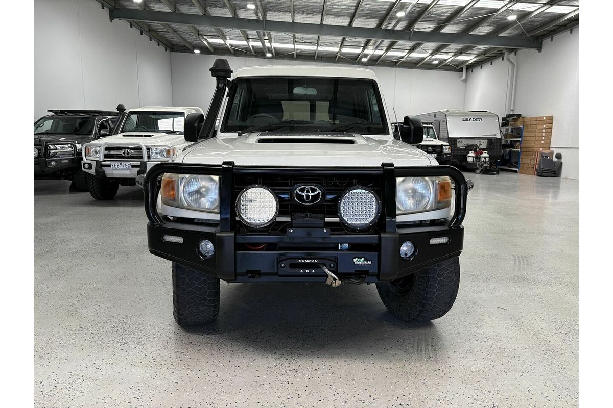 2010 Toyota Landcruiser Workmate Troopcarrier VDJ78R