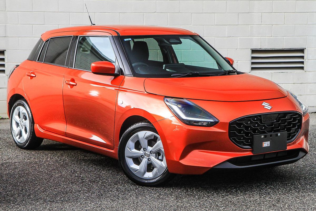 2025 Suzuki Swift Hybrid Plus UZ