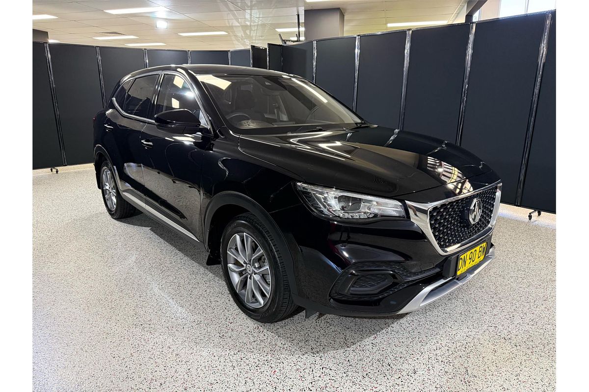 2021 MG HS Core SAS23