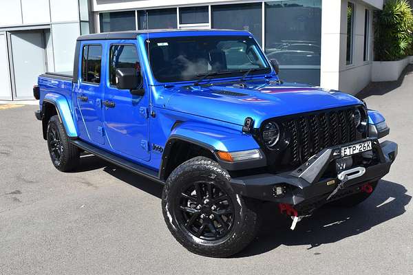 2022 Jeep Gladiator Night Eagle JT All Wheel Drive