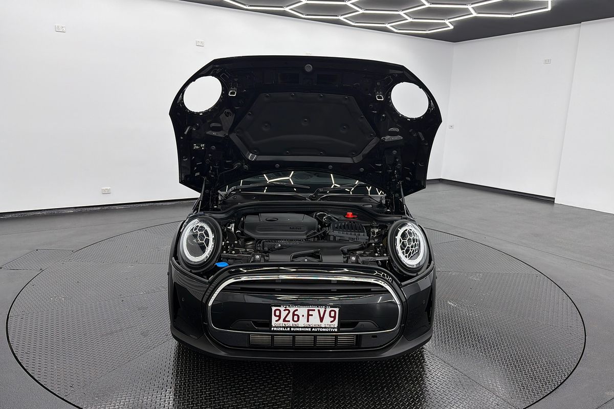 2022 MINI Hatch Cooper Classic F55 LCI-2